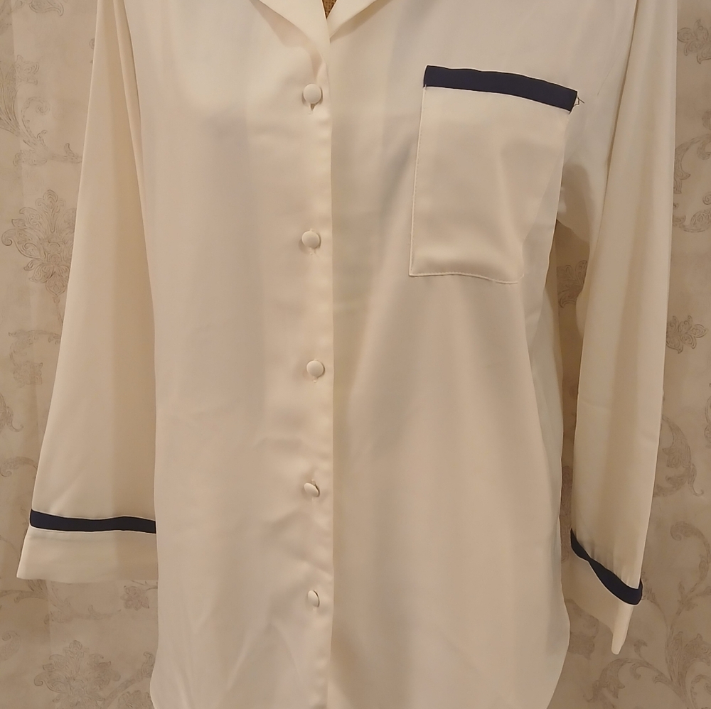 CREAM AND NAVY SOFT PAJAMAS  BY GO SOFTLY SIZE SMALL